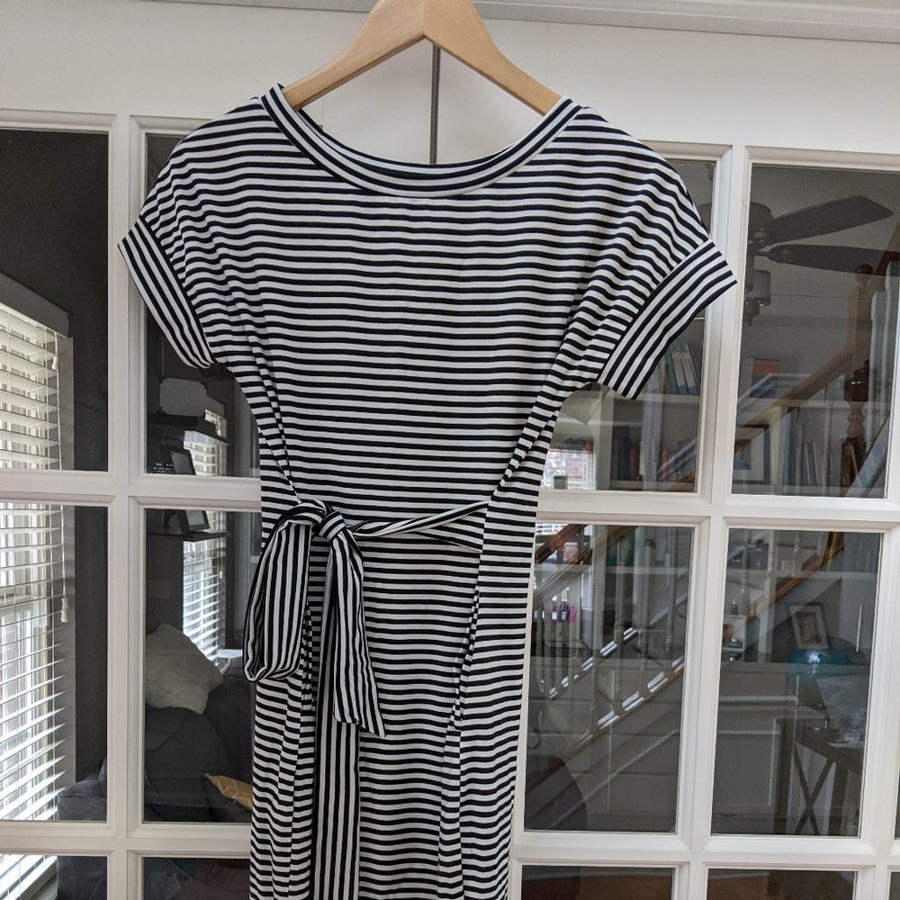 Black and white T-shirt dress size small